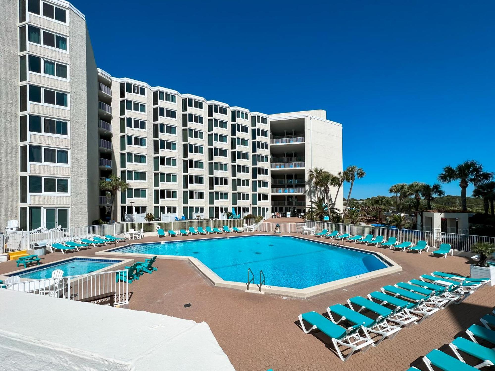 Beachfront Studio - Perfect Location - Free Beach Chairs Panama City Beach Extérieur photo